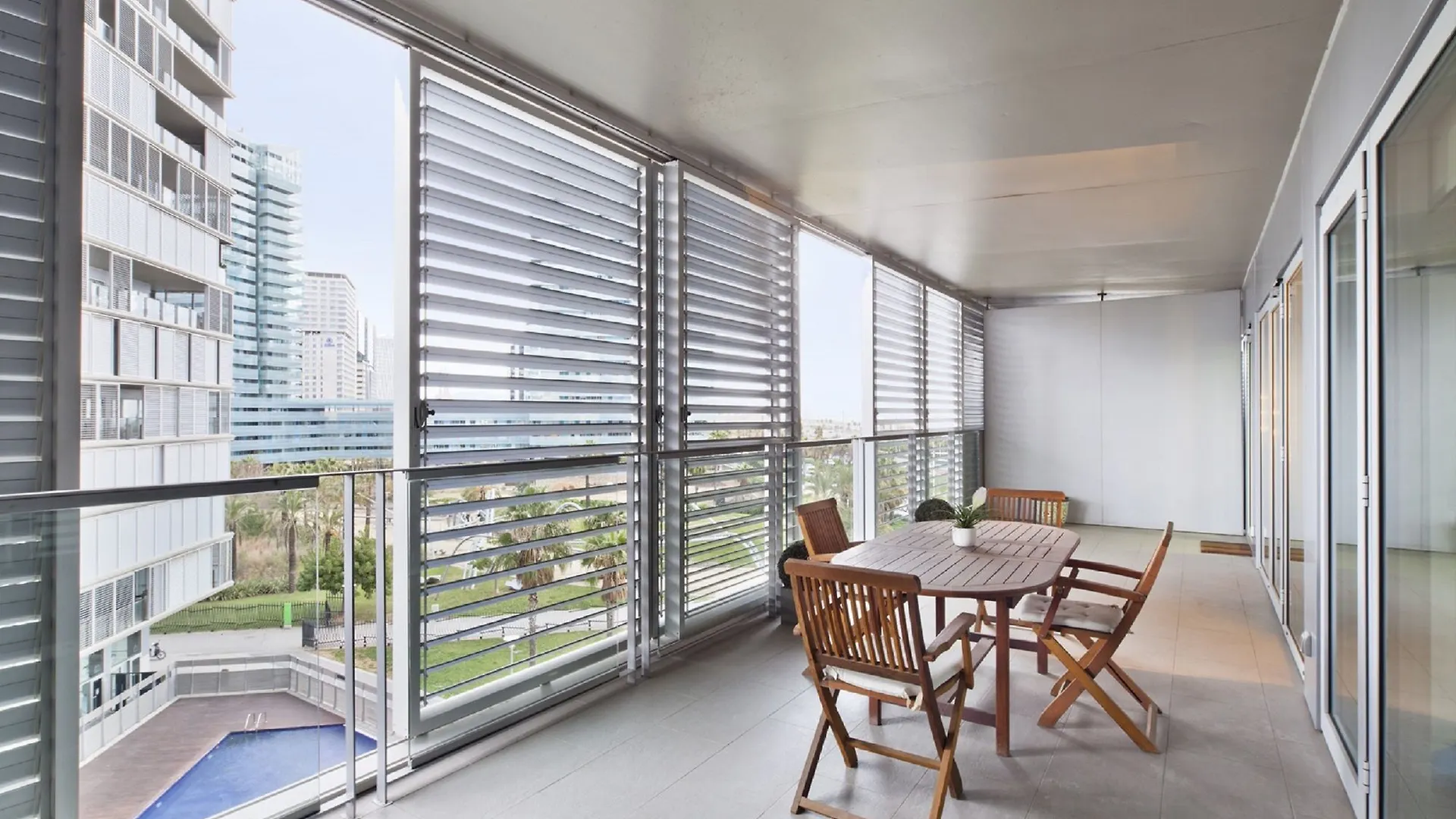 You Stylish Beach Apartments バルセロナ スペイン
