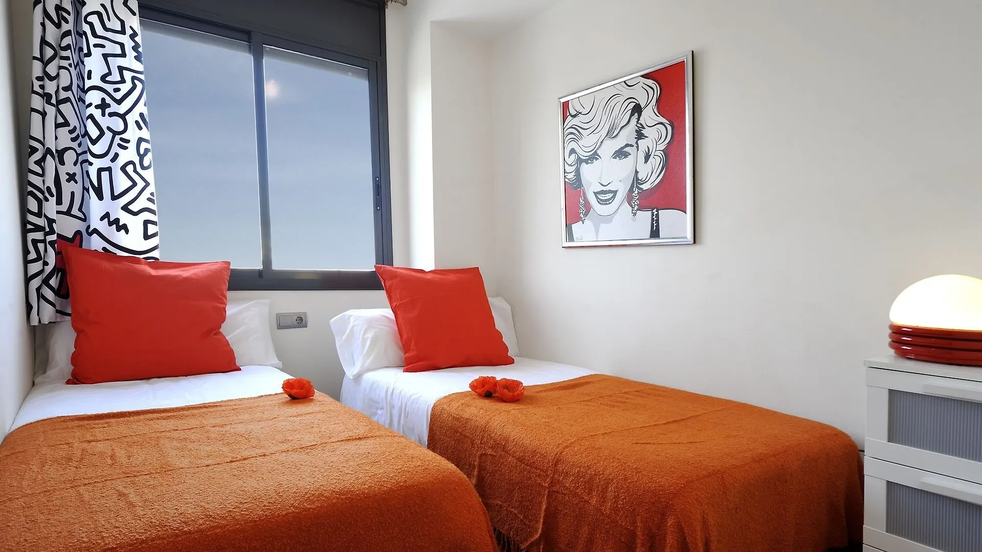 You Stylish Beach Apartments バルセロナ スペイン