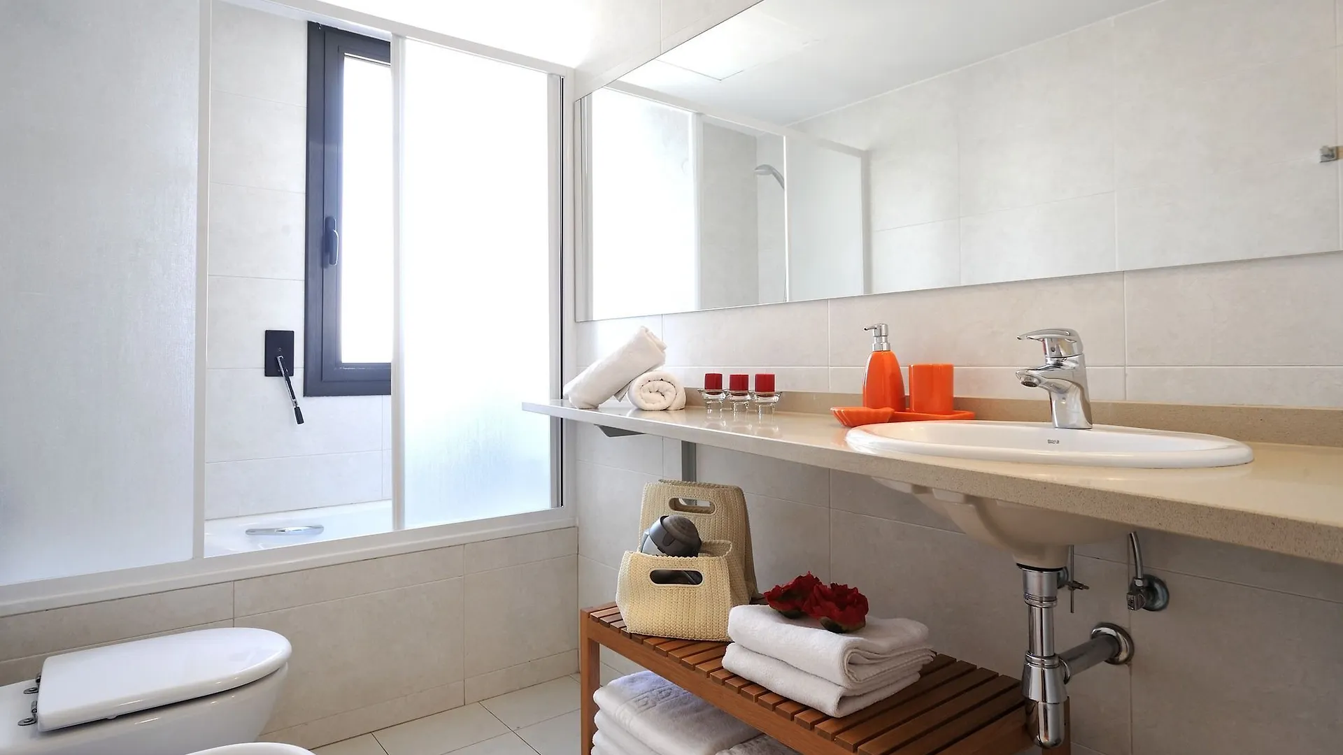 You Stylish Beach Apartments バルセロナ 0*,