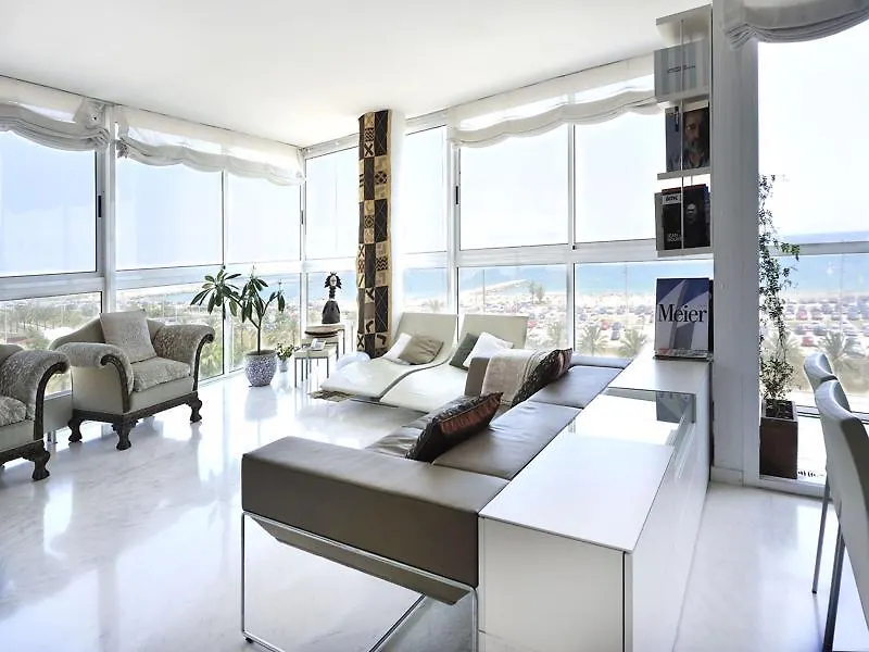 You Stylish Beach Apartments バルセロナ